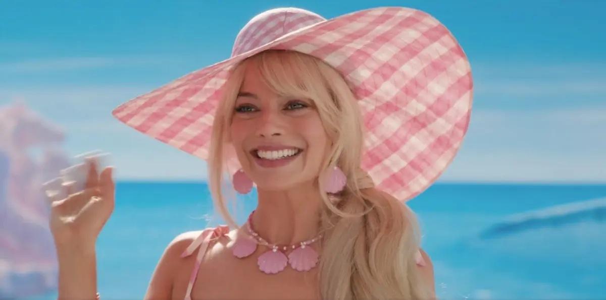 Still shot of Margot Robbie in "Barbie"