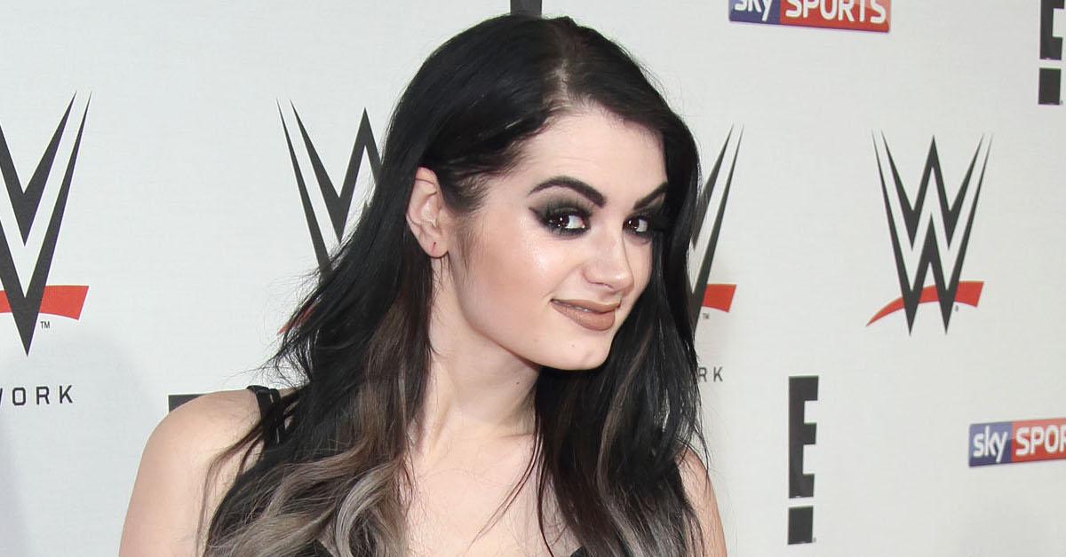 did paige wwe have plastic surgery