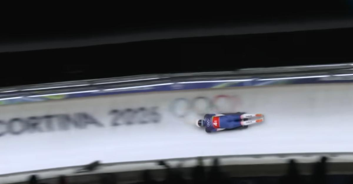 How Do You Steer a Skeleton Sled?