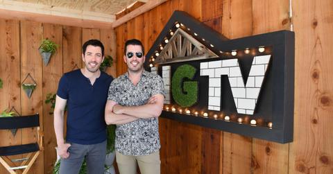 (l-r): Drew Scott and Jonathan Scott