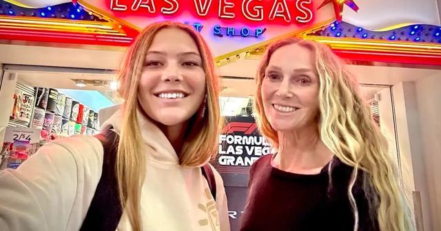 Isabella Strahan and her mother, Jean Muggli, in Las Vegas