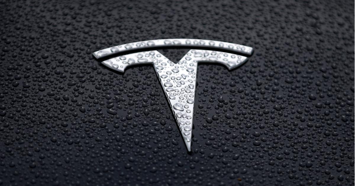 Tesla logo