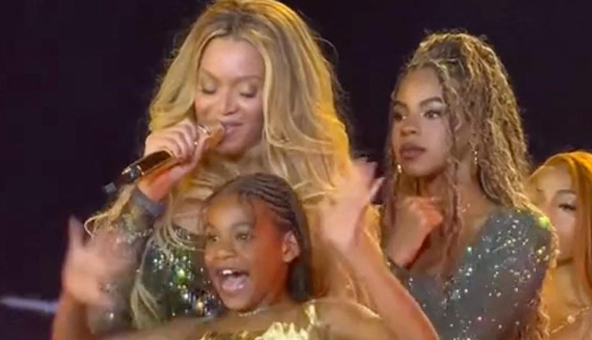 Beyonce, Rumi Carter, Blue Ivy Carter