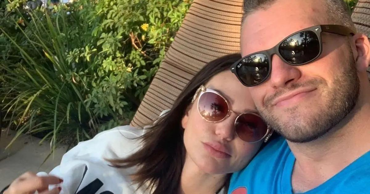 Jwoww and Zack Carpinello pose for a selfie together