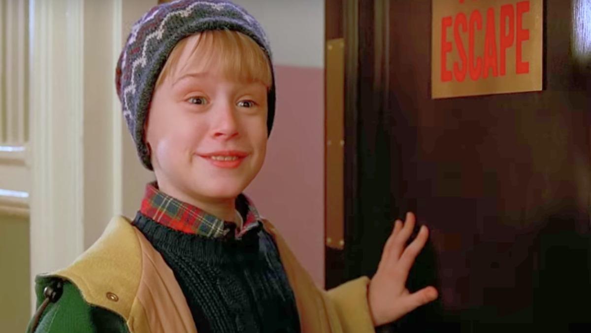 Macaulay Culkin as Kevin in 'Home Alone 2: Lost in New York'