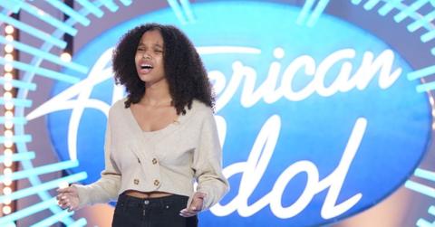 A contestant singing on 'American Idol'.