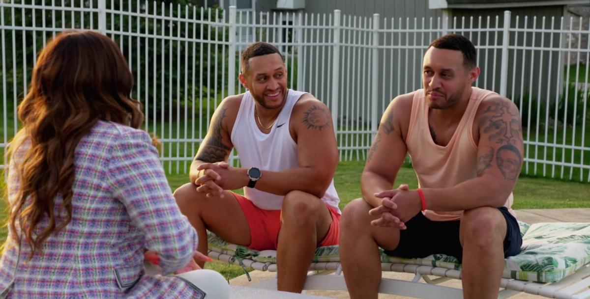 Thomas and his twin brother sit by the pool on MAFS Season 18