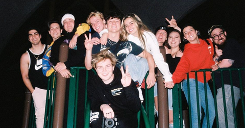 screen shot    at  pm