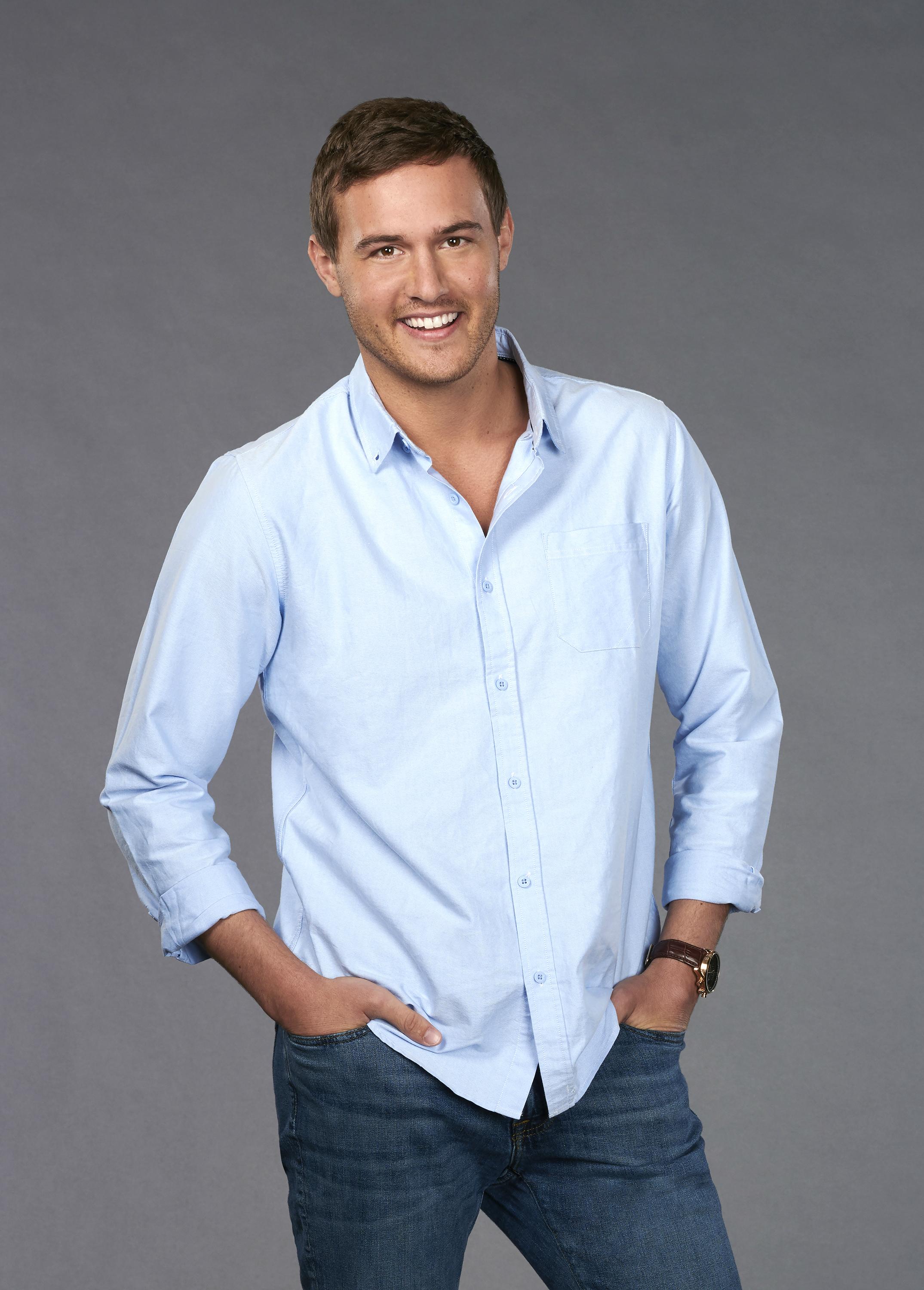 Are Hannah and Tyler Together? 'The Bachelorette' Stars Plan a Date2149 x 3000