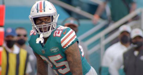 Xavien Howard during a Miami Dolphins game