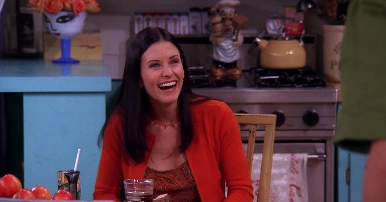 See Monica Geller's Hair Transformation From Season 1 of 'Friends'