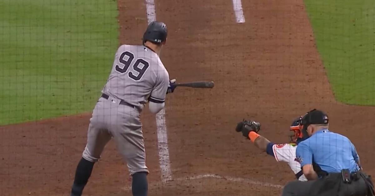 why-do-the-yankees-not-have-names-on-their-jerseys