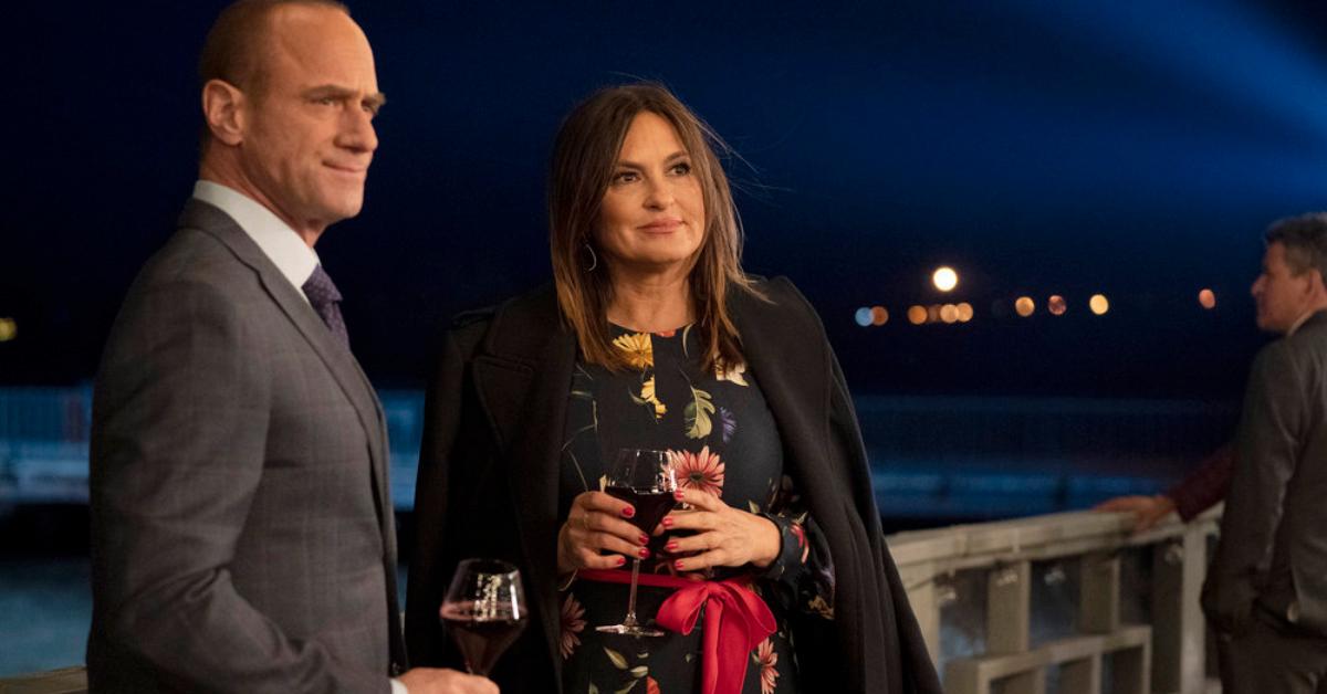 Mariska Hargitay as Captain Olivia Benson Christopher Meloni as Elliot Stabler