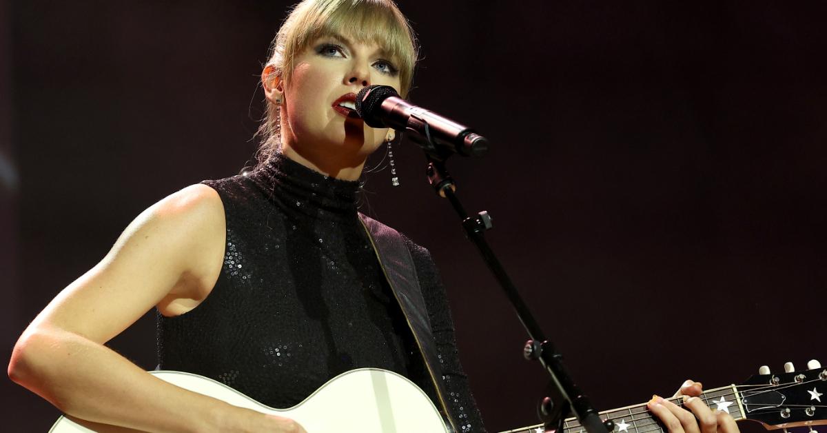 Fans Are Convinced That Taylor Swift’s “Would’ve, Could’ve, Should’ve” Is About John Mayer