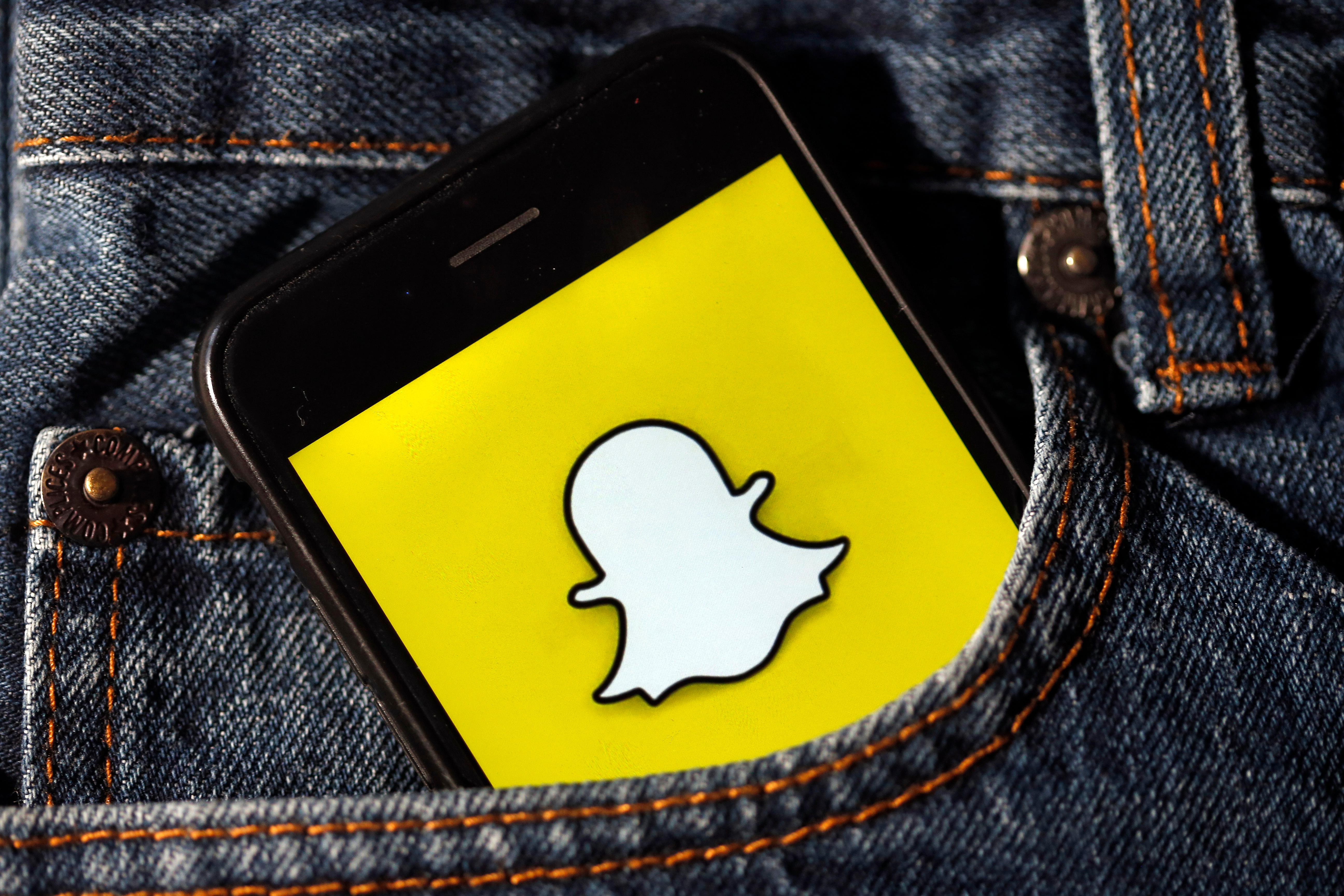 Snapchat Cameos lets you insert your face into a GIF