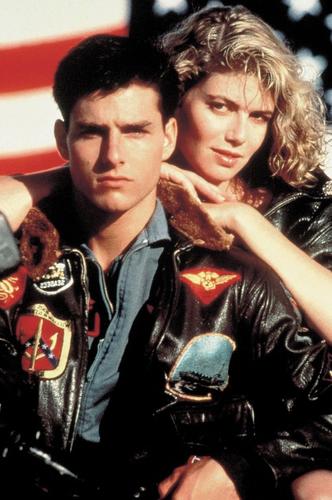 Tom Cruise and Kelly McGillis in Top Gun