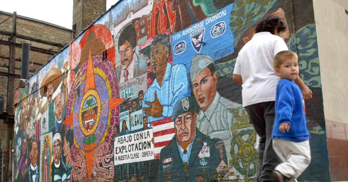 A Hispanic history mural