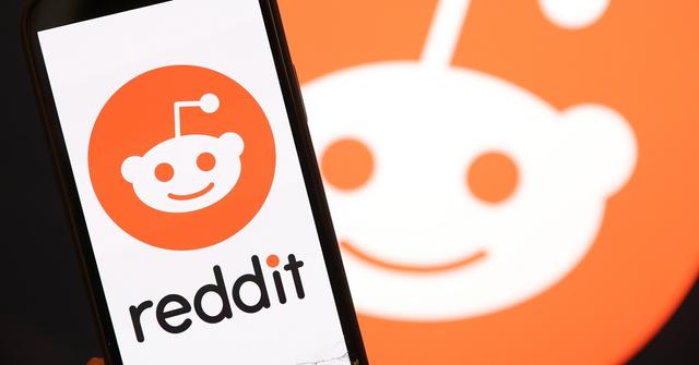 Reddit Logo