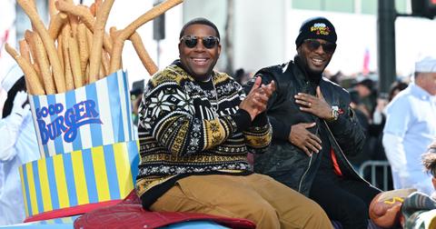 Kenan Thompson and Kel Mitchell on a Good Burger Macy's Day Parade float in 2023
