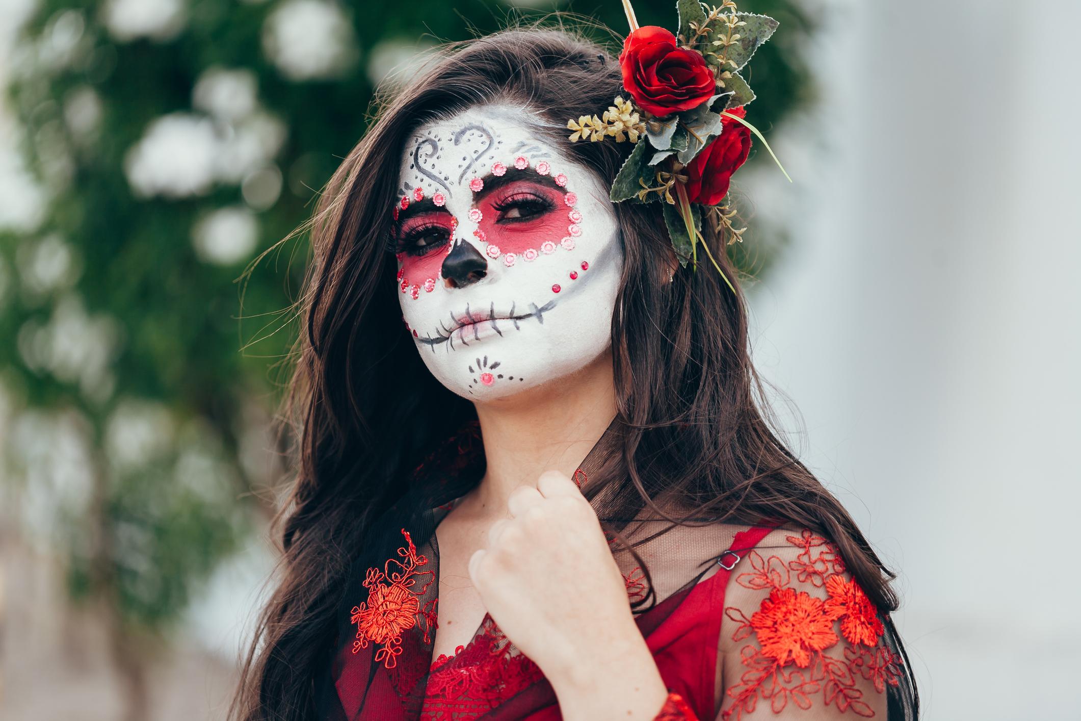 Why Día de los Muertos is different from Halloween