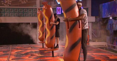 'Big Brother' Season 24 contestants compete in the holding hotdog competition.