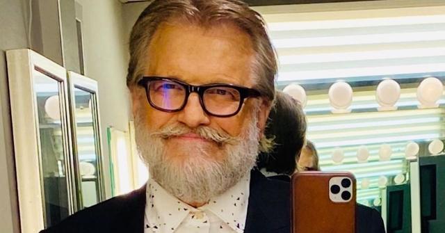 How Much Does Drew Carey Make on &lsquo;The Price Is Right&rsquo;? Get the Scoop