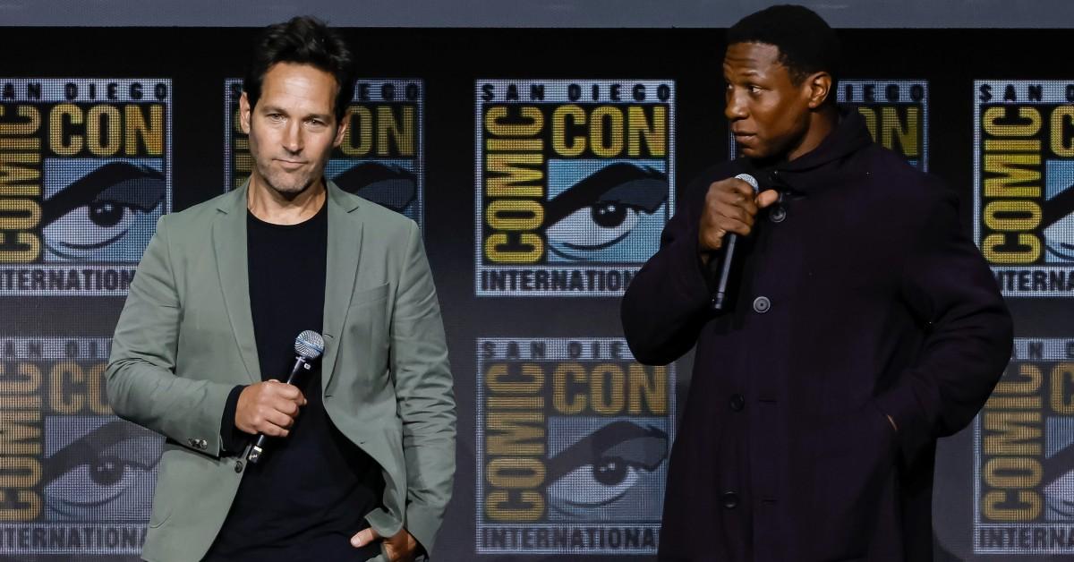 (L-R) Paul Rudd and Jonathan Majors 