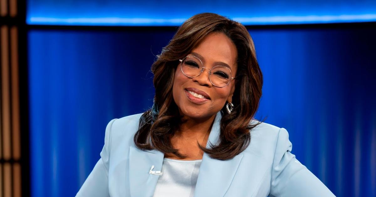 Oprah on the set of 'An Oprah Special: Shame, Blame, and the Weight Loss Revolution'