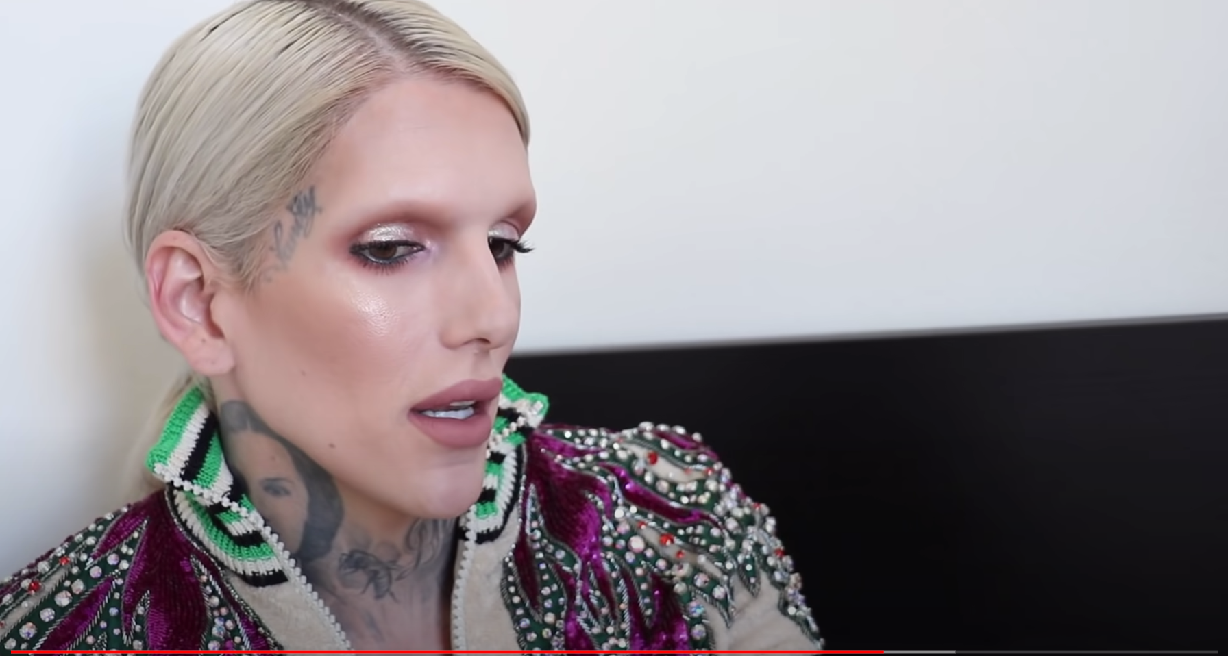 Jeffree Star's Self Harming "Lip Nazi" Photos, Explained