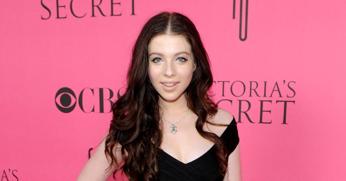 Michelle Trachtenberg on the red carpet