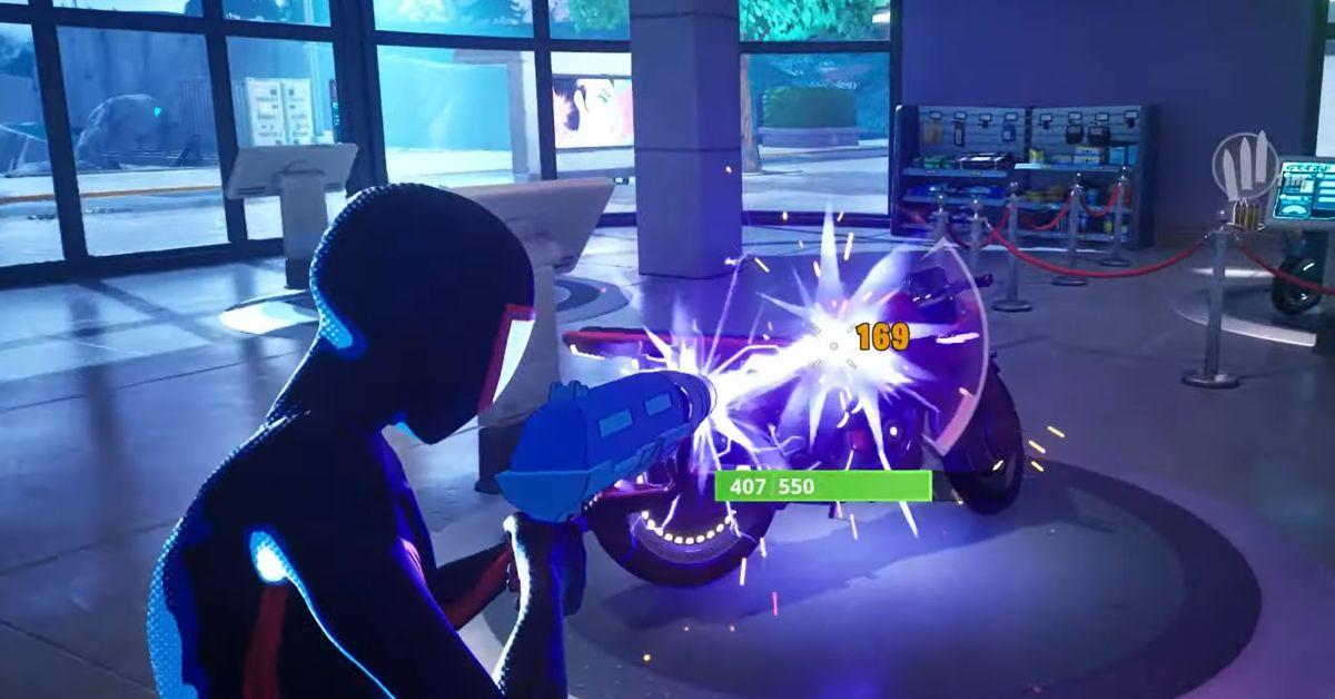 A player using the Raygun purchased from Bender in Fortnite.