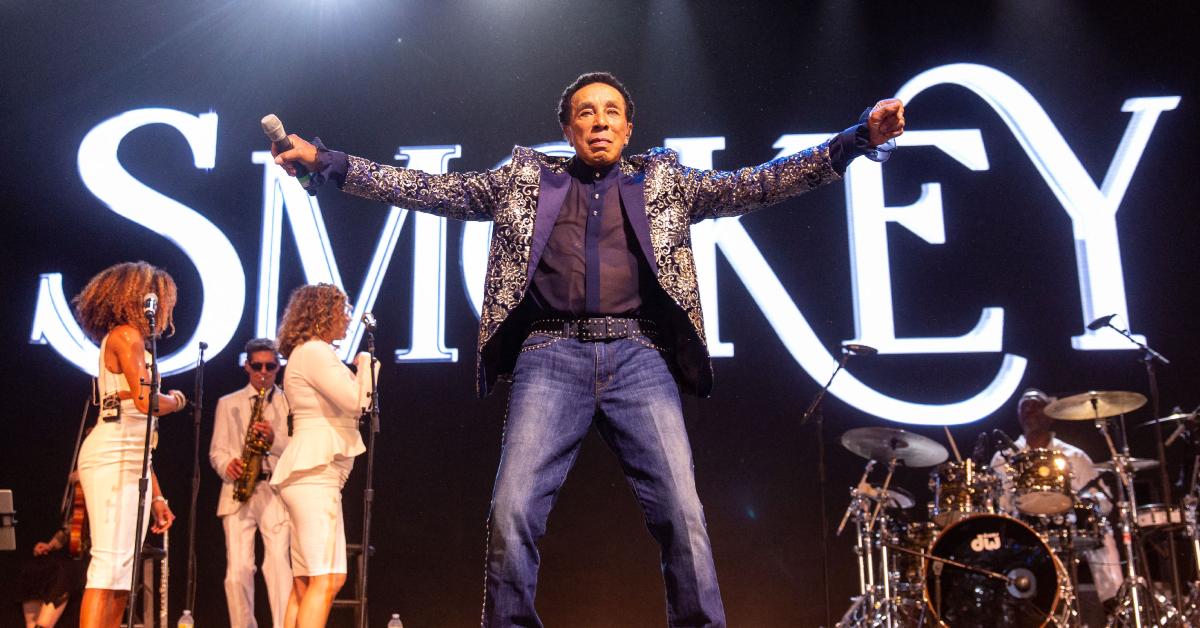 Smokey Robinson performing at Stagecoach 2022.