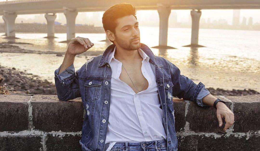 Who is 'Namaste Wahala' Hunk Ruslaan Mumtaz Dating ...