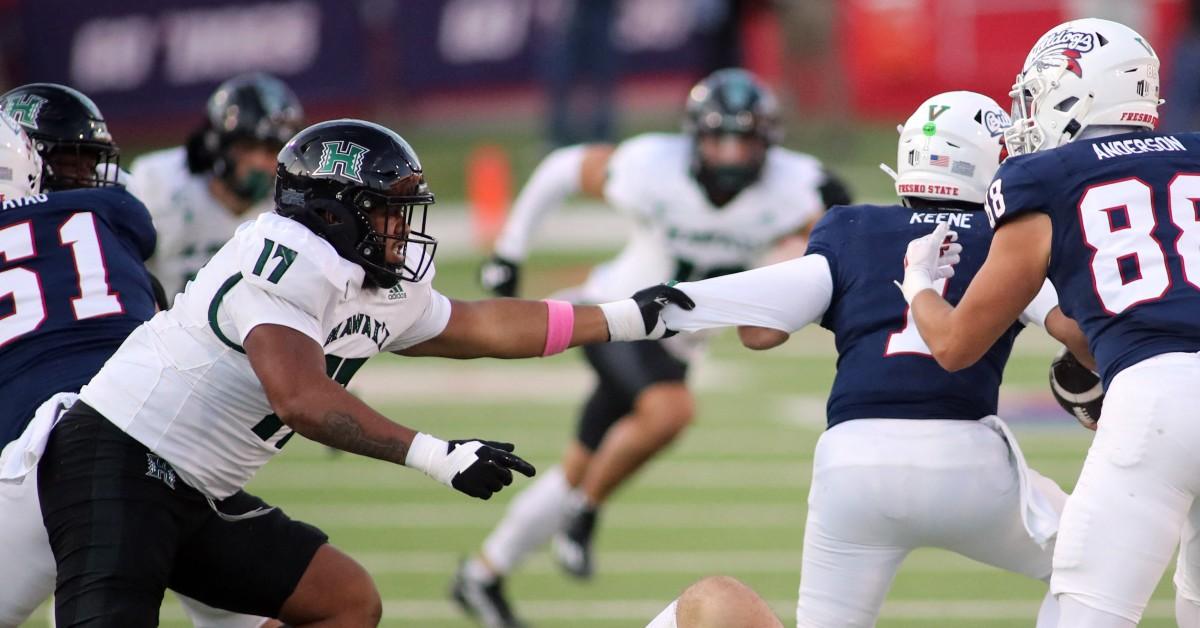 Game between the Fresno State Bulldogs and the Hawaii Rainbow Warriors