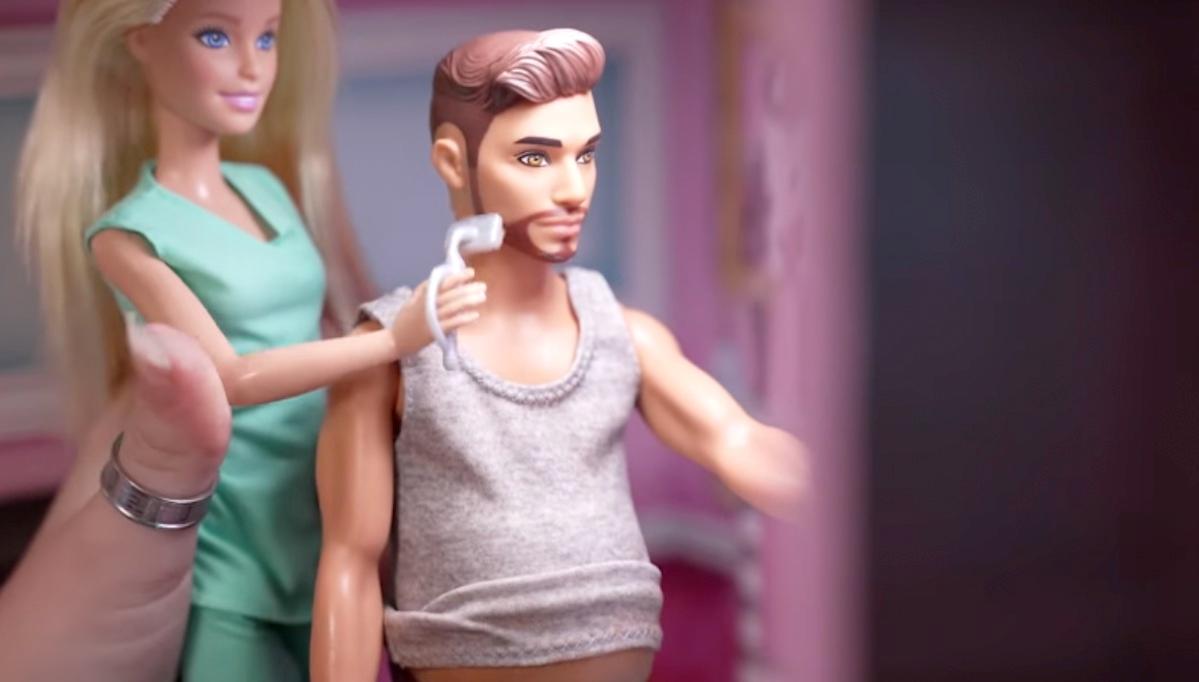 barbie and "pregnant Ken"