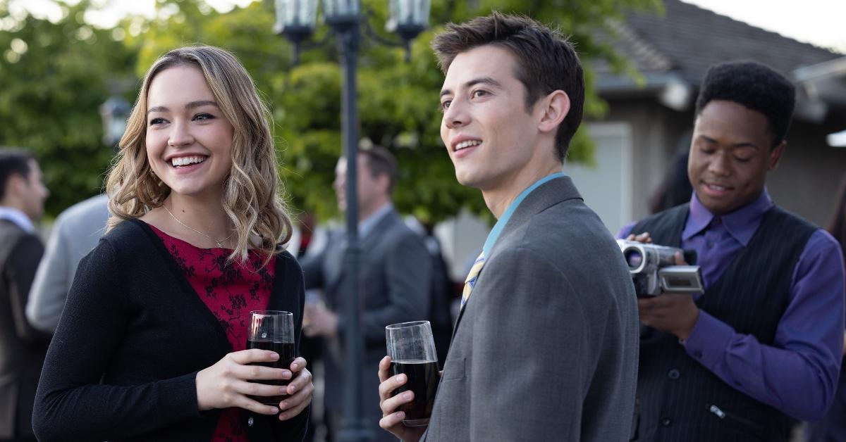 'Cruel Summer' Season 2 Megan (Sadie Stanley) and Luke (Griffin Gluck) conversing at a party.