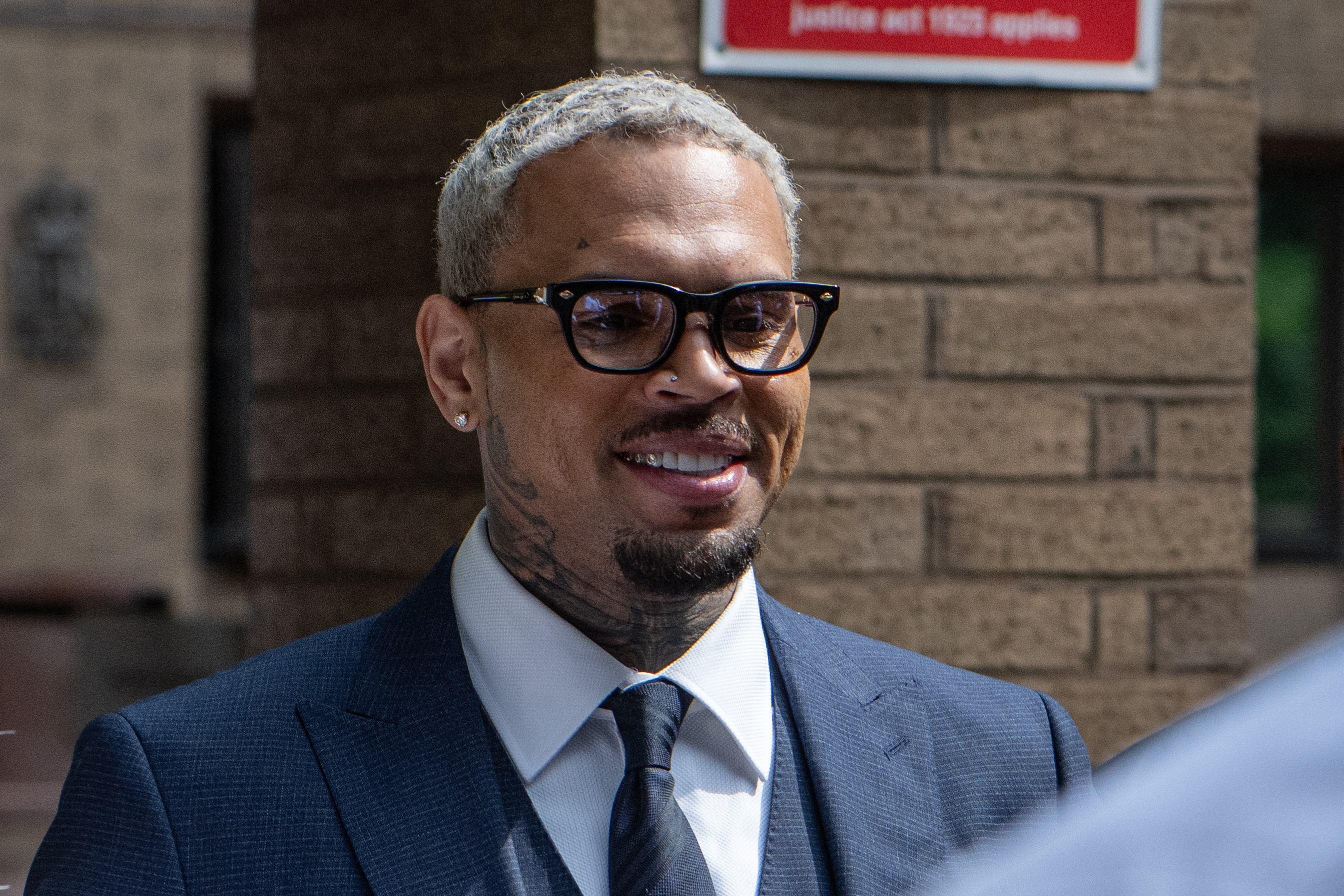 chris-brown-suit