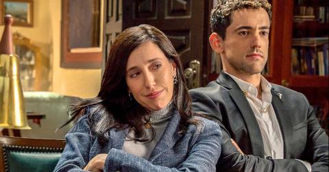 club de cuervos season