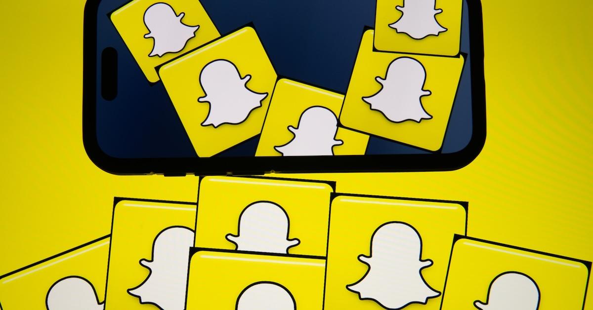 Multiple Snapchat logos