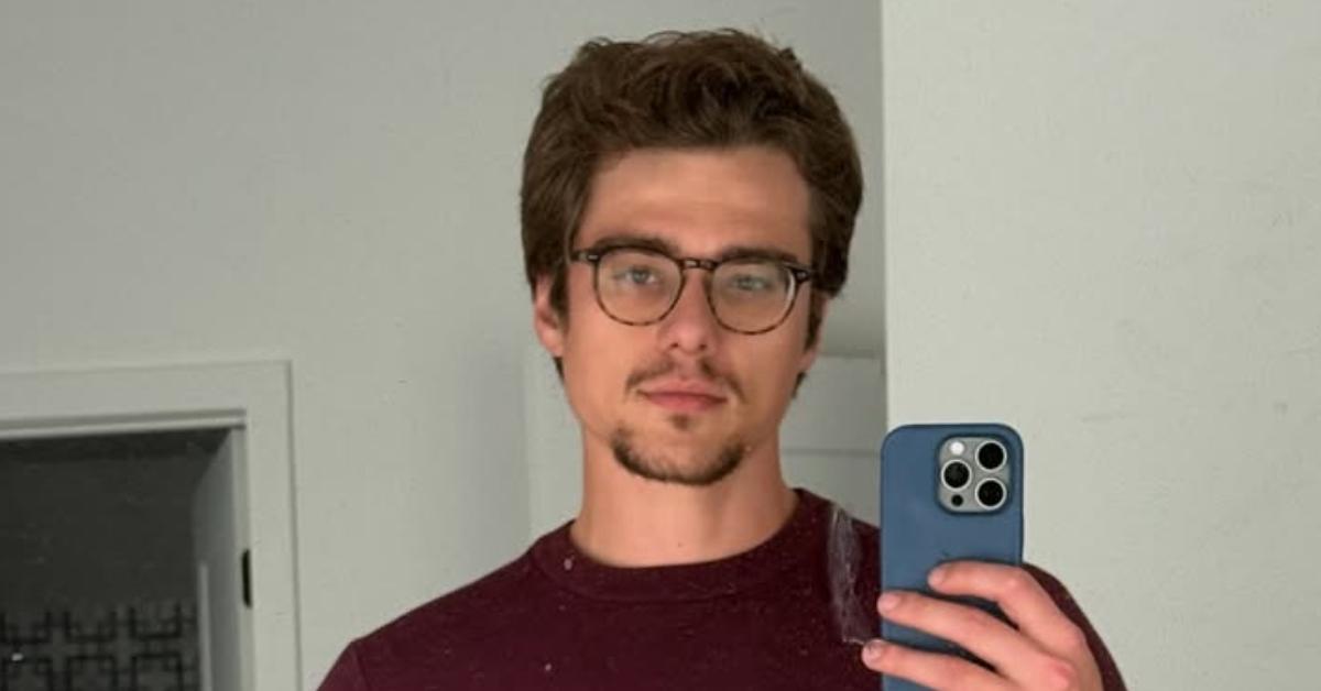 Lane Rogers taking a selfie