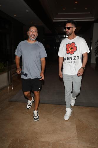 Ali M Ravi Celebrity Attorney Ali Razavi Is the New