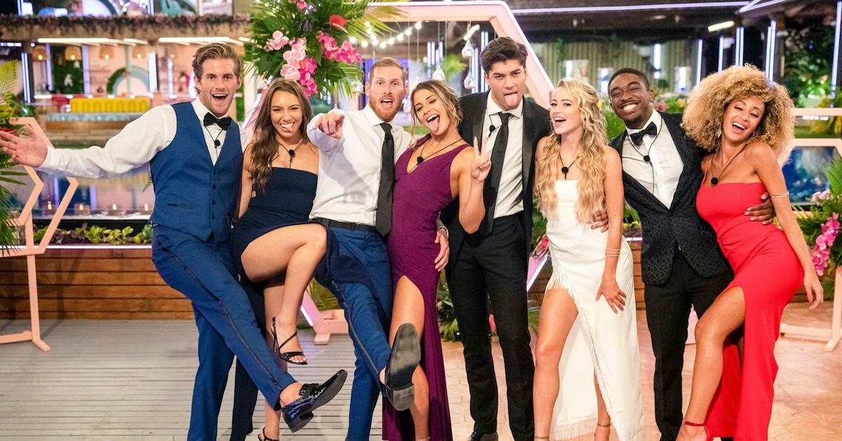 'Love Island' Season 1 Cast