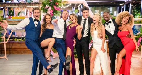 'Love Island' Season 1 Cast