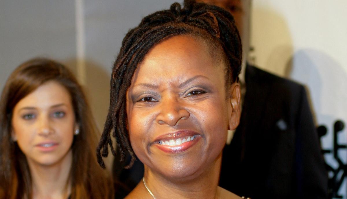 Robin Quivers Has a Net Worth Worthy of Being Broadcasted