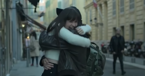 Klara and Tania in 'Sentinelle'