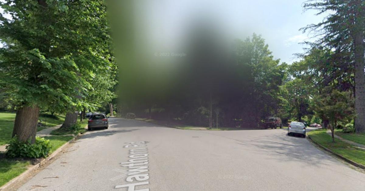 Blurred image on Google Maps