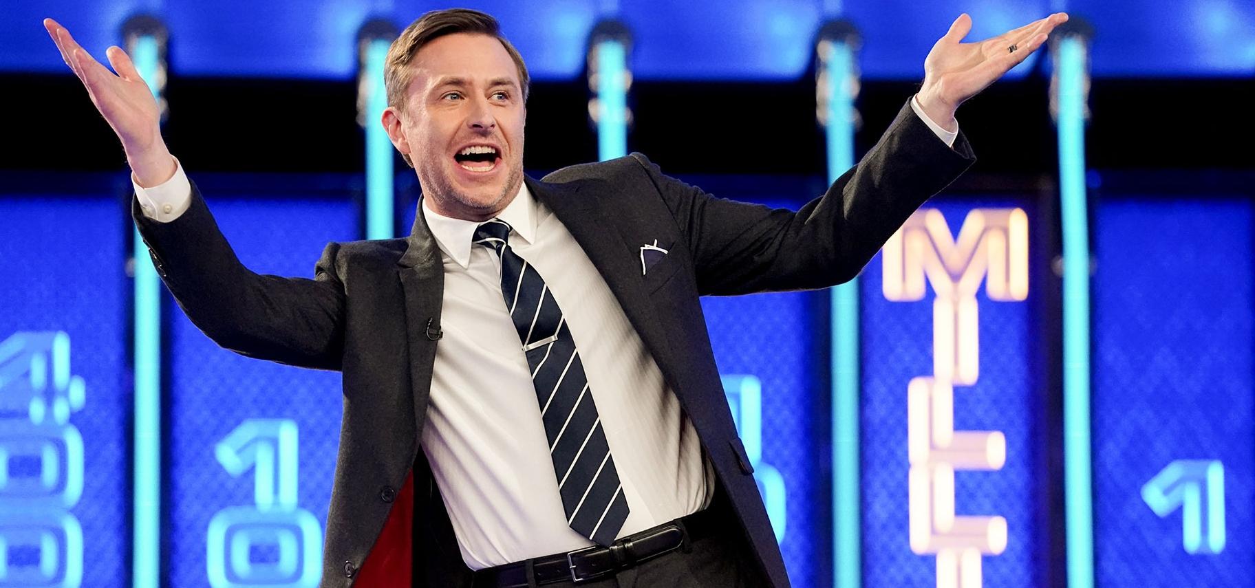 Host, Chris Hardwick, appears on NBC's 'The Wall'