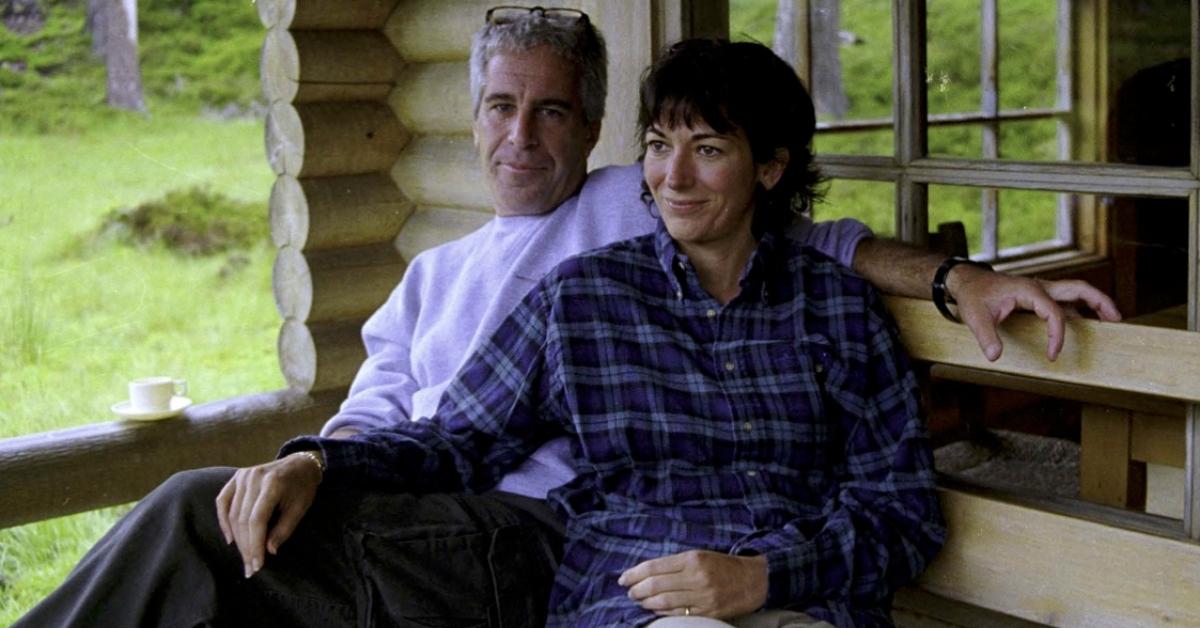 Jeffrey Epstein (L) with his co-conspirator Ghislaine Maxwell (R)
