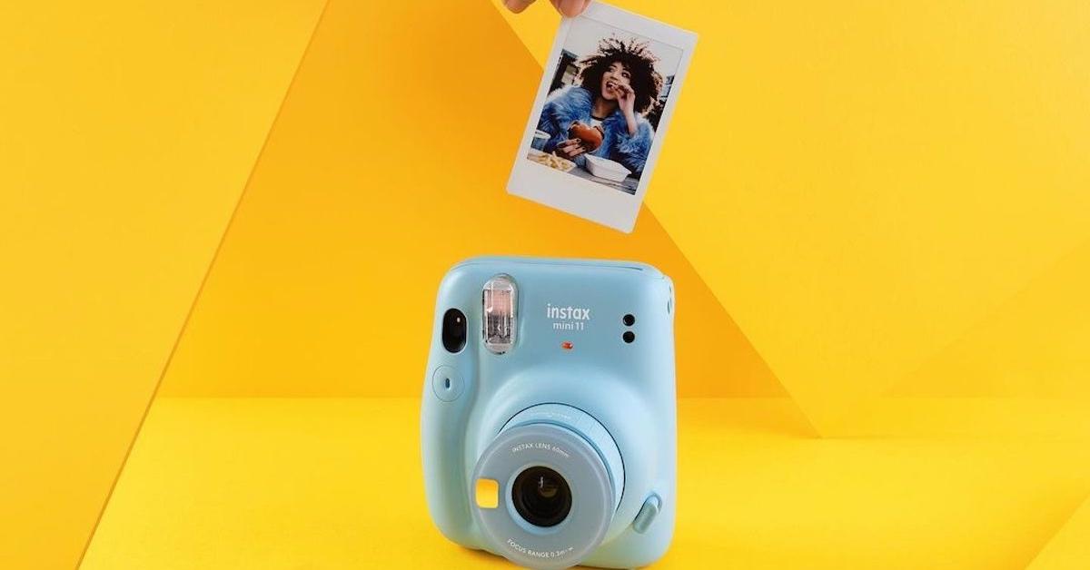 FujiFilm Instax Mini 9 Instant Camera 