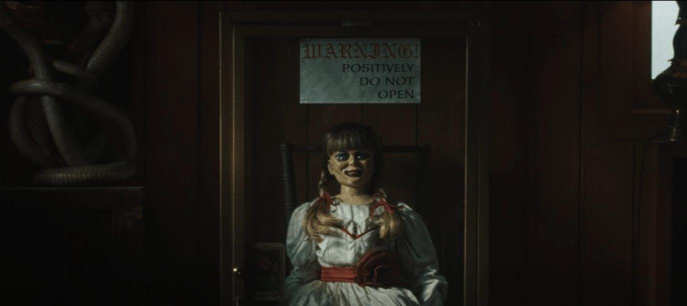 annabelle-doll-conjuring